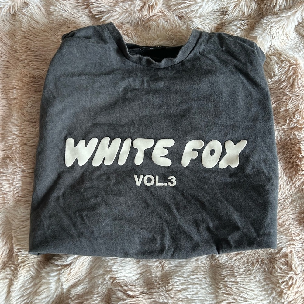 White Fox Boutique Gray Tee with White Logo